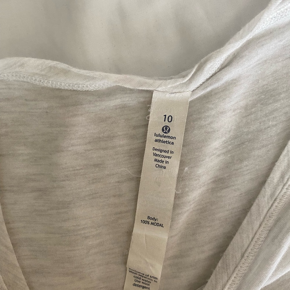 Lululemon shirt